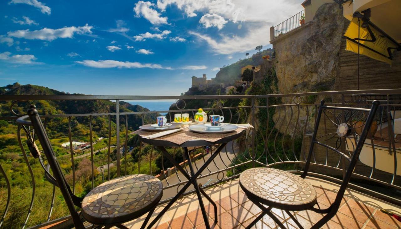 Pentefur Bed & Breakfast Savoca Exterior photo
