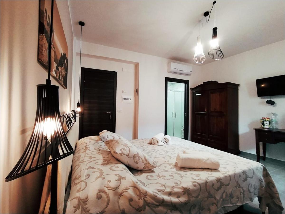 Pentefur Bed & Breakfast Savoca Exterior photo